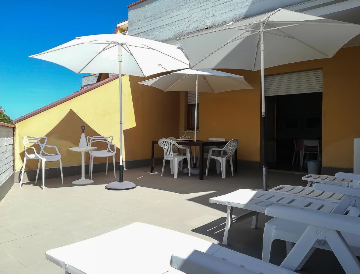 Appartamento Con Terrazza Lido delle Nazioni Exterior foto